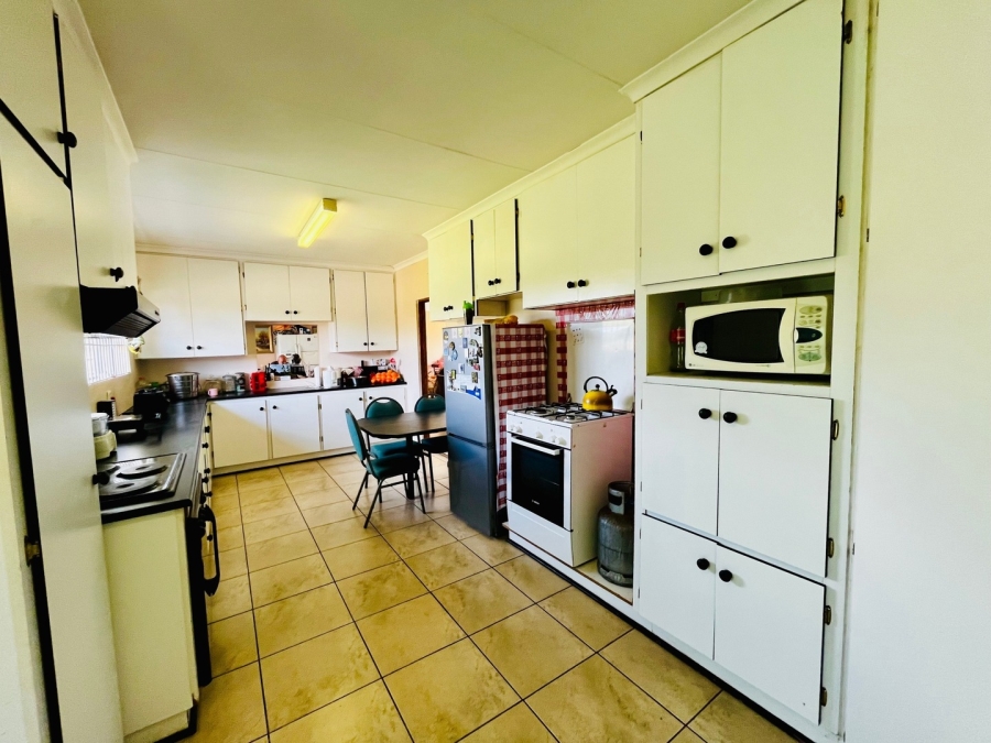 To Let 3 Bedroom Property for Rent in Bainsvlei Free State